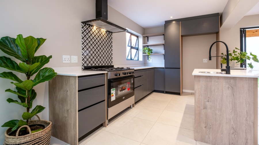 3 Bedroom Property for Sale in Blue Mountain Village Western Cape